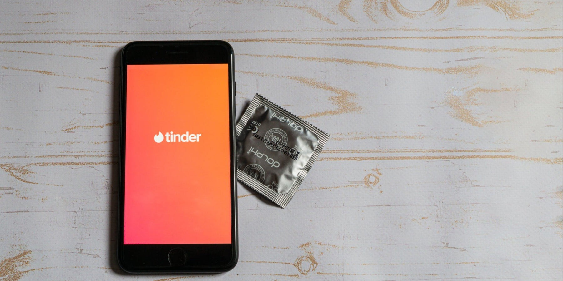 5 Fragen, Die Du Deinem Tinder-Date Stellen Solltest, Bevor Du Sex Hast