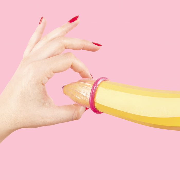 Wie Zieht Man Ein Kondom Über?